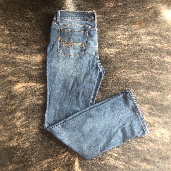 Wrangler Bootcut Denim Jeans - Picture 3 of 5